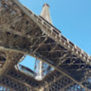 Meet your Posher, Dionne